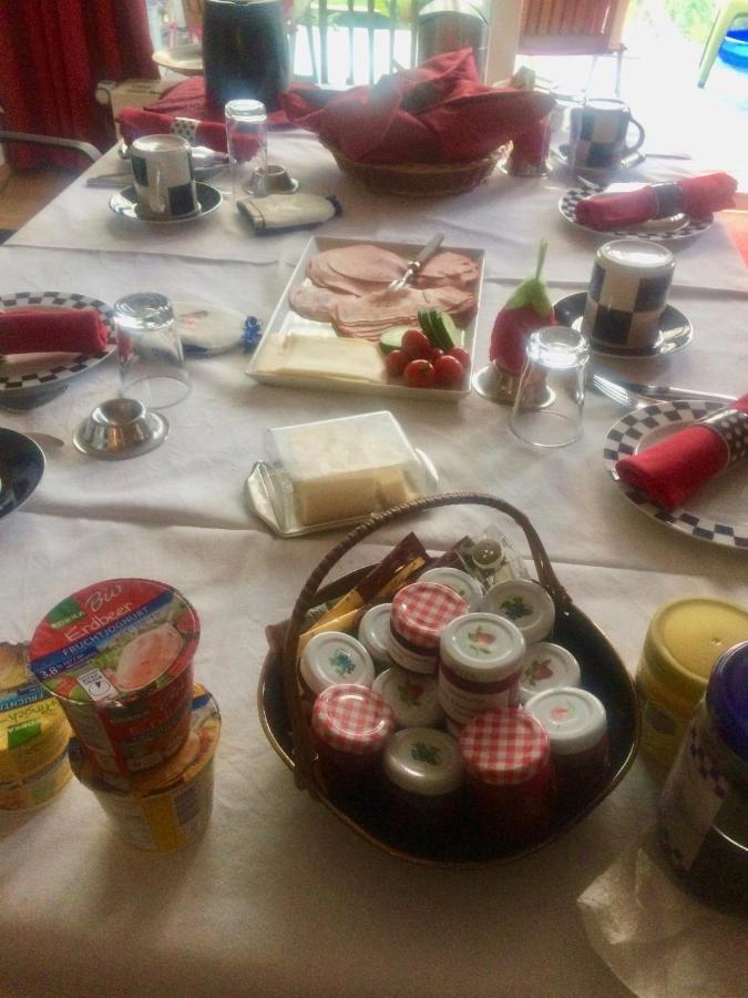 Bed & Breakfast Wunstorf Buitenkant foto